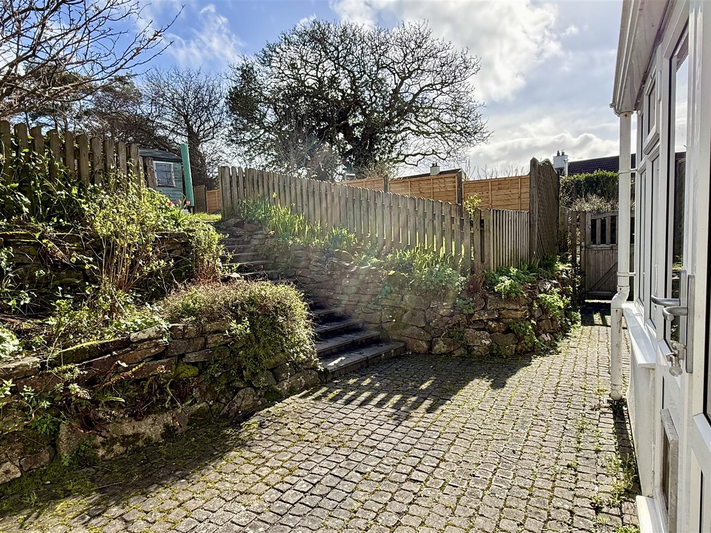 Frogpool, Truro